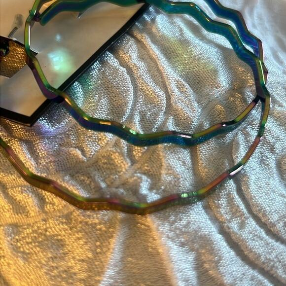 BCBGeneration RAINBOW COLOR HOOPS‎ - Picture 4 of 4